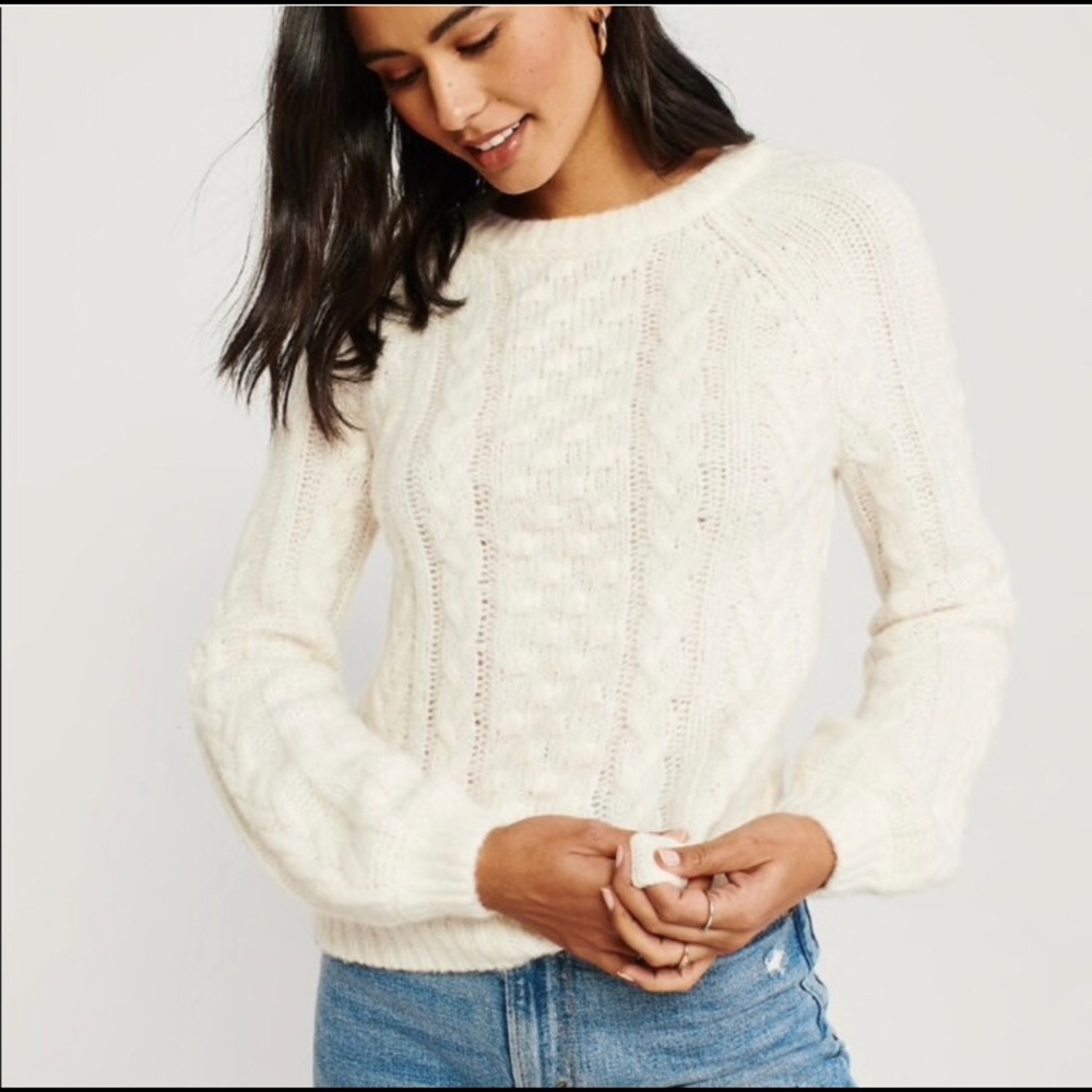 Abercrombie & Fitch Cream Sweater